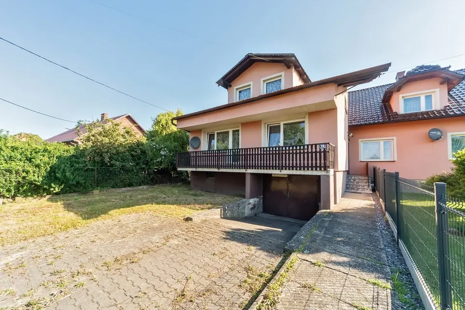Dom z dużym potencjałem | 154 m² | Garaż | Piwnica | Dankowice, ul.