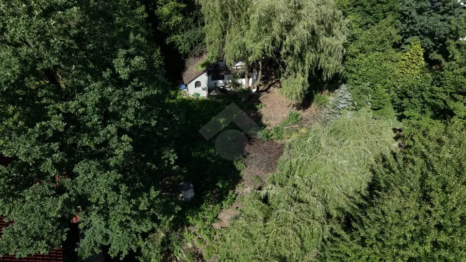 Działka w Swoszowicach otoczona zielenią – Kraków