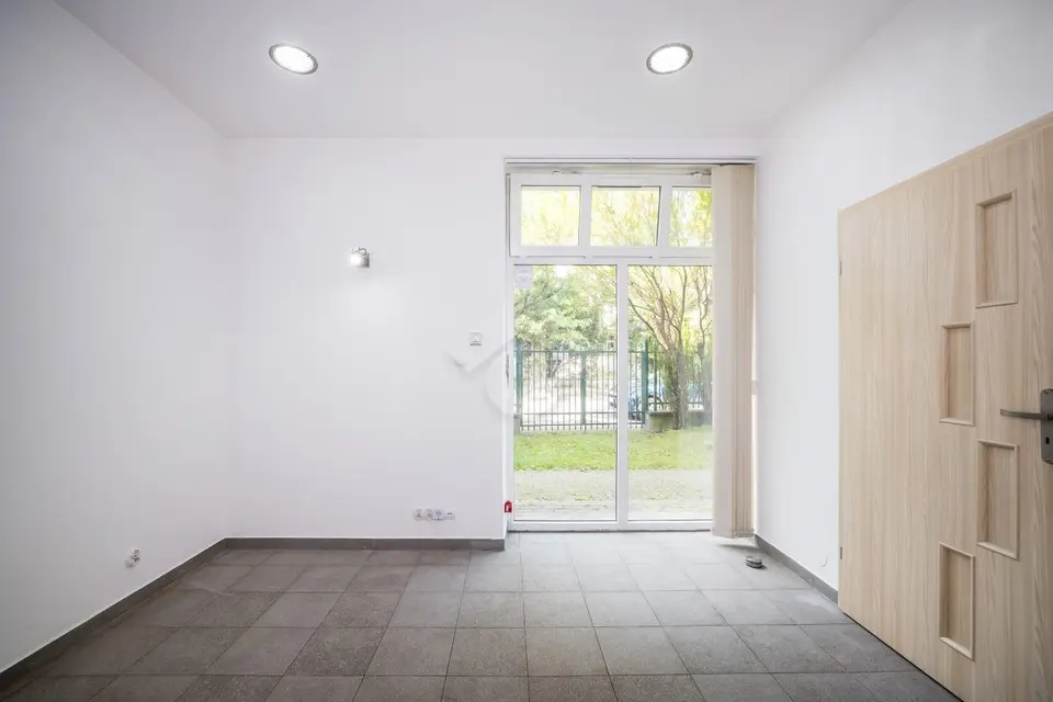 Kraków – Lokal idealny pod działalność medyczną przy Rondzie Mogilskim!