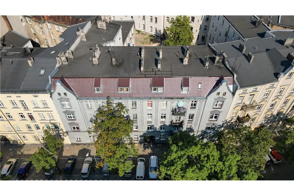Na sprzedaż imponująca kamienica położona przy ul. – Poznań