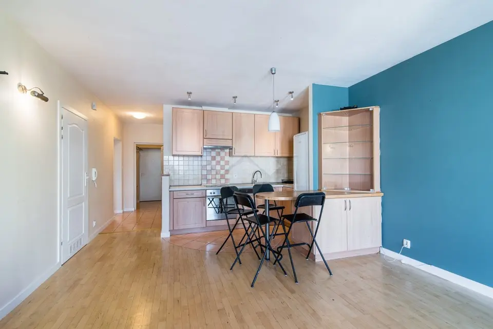 Siemienowicza | 4 pokoje | 67 m² | 7 metrowa piwnica | balkon – Kraków