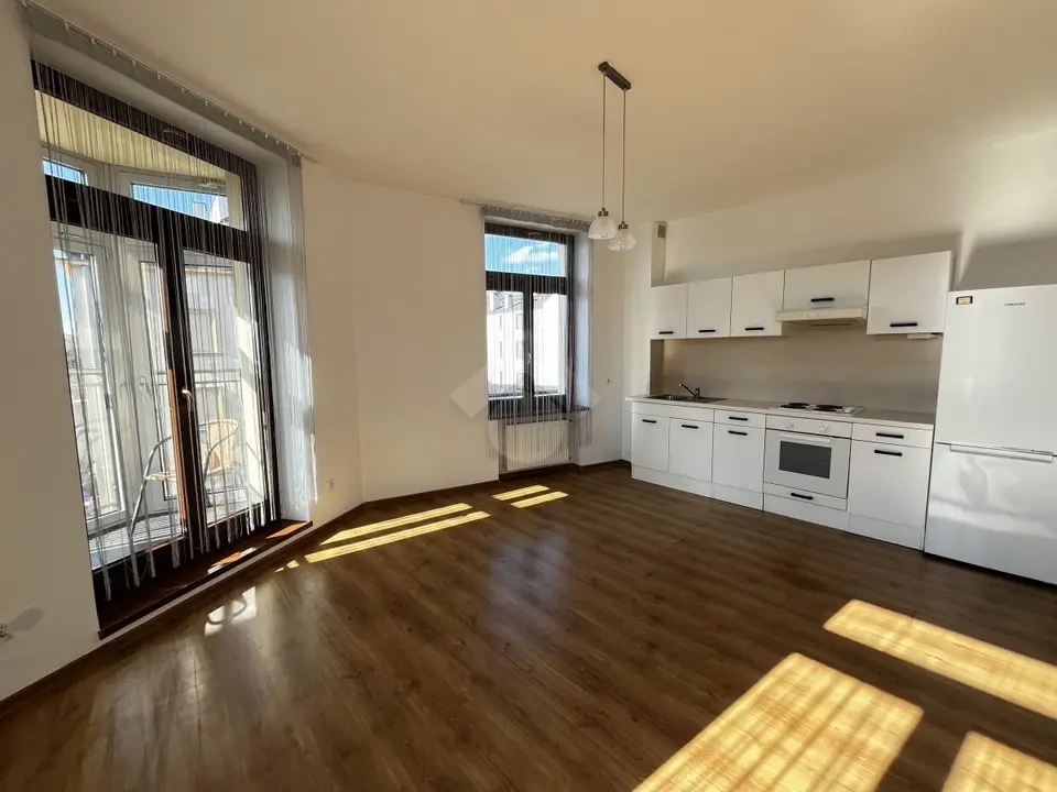 Kraków – Kazimierz – ul. Starowiślna - 56 m²