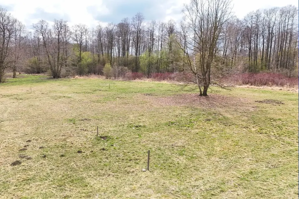 Na sprzedaż działka budowlana 2288m2, położona w Budach Zosinych gm. – Budy Zosine