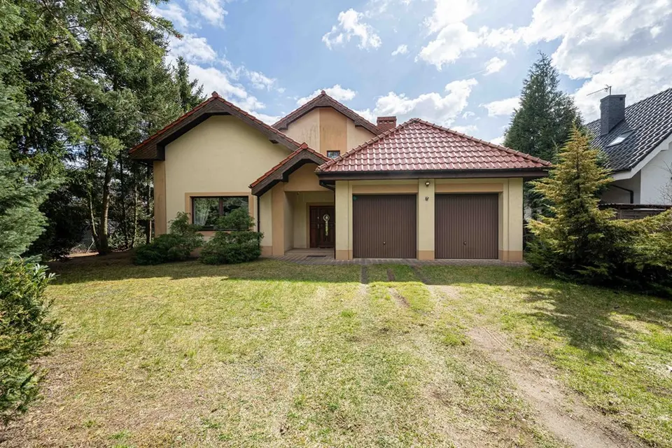 Dom wolnostojący z dużą działką 1431 m² - Sierosław k.