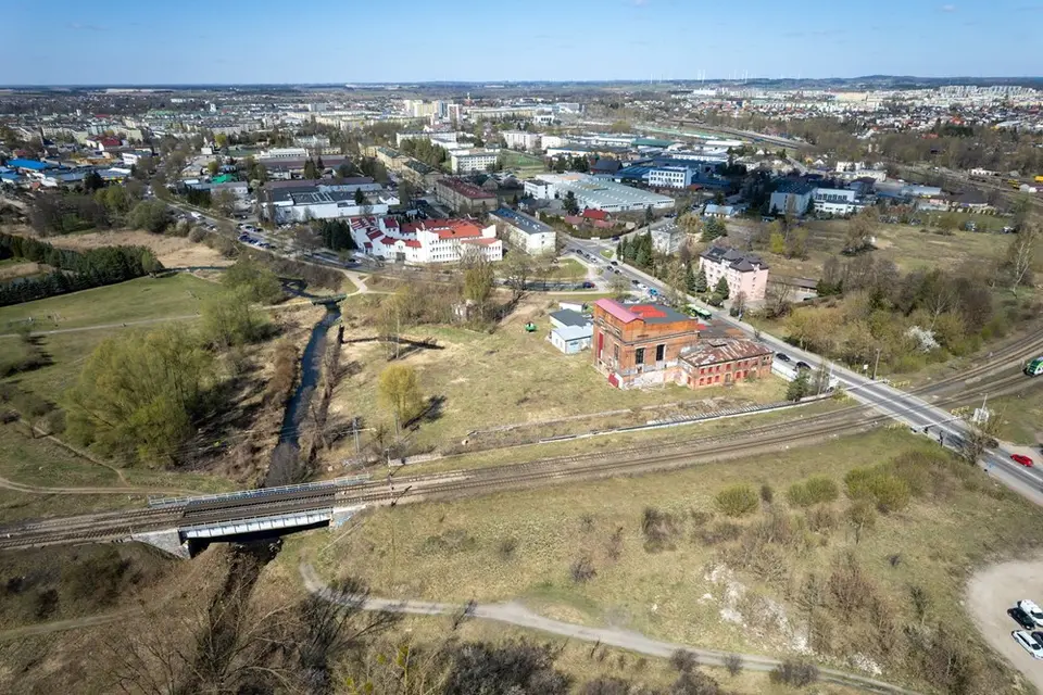 Na sprzedaż wyjątkowy teren inwestycyjny o powierzchni 12 079 m² położony przy ul. – Suwałki
