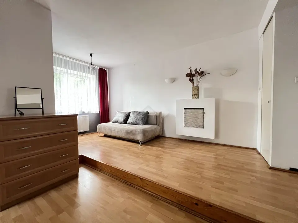 2 pokojowe mieszkanie w kameralnym budynku – Kraków