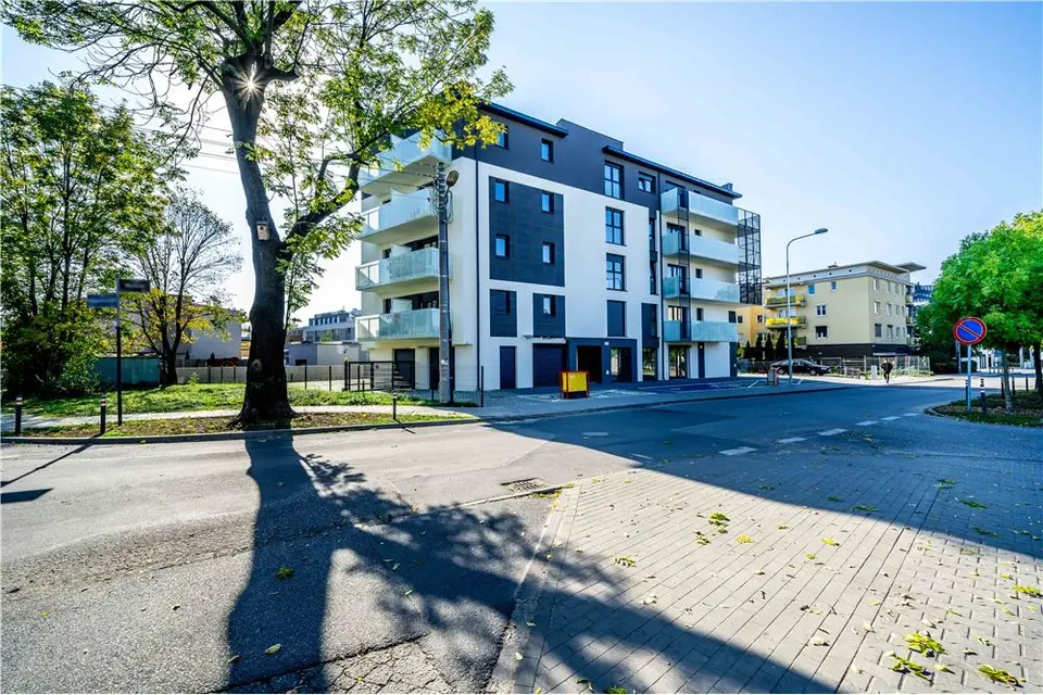 Na wynajem śliczna kawalerka z balkonem przy ul. – Poznań