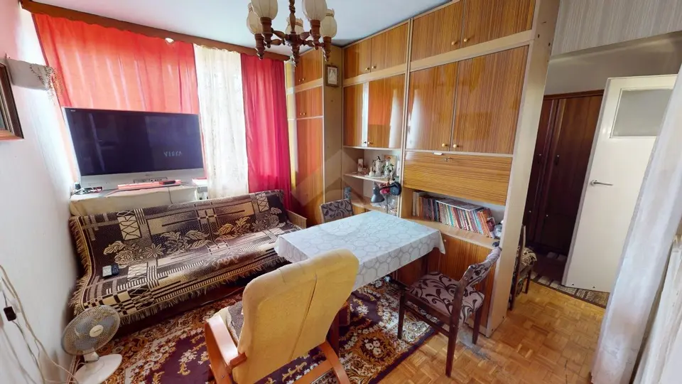 Kawalerka | Podzielona na 2 pokoje | Balkon | Piwnica – Wrocław